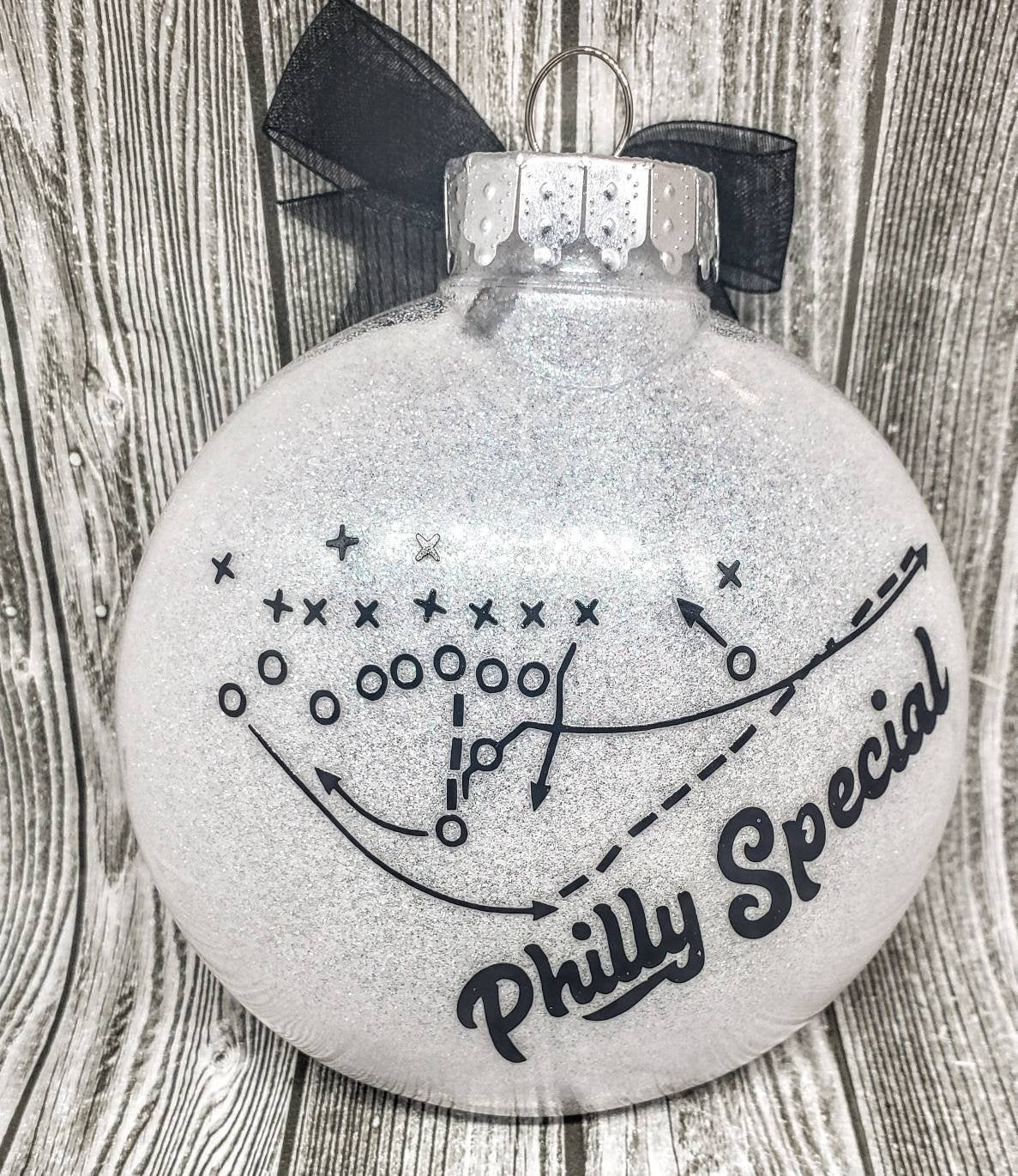 PERSONALIZED CHRISTMAS ORNAMENT | EAGLES ORNAMENT | PHILLY SPECIAL